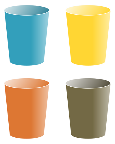4 つのカップ