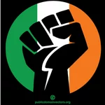 Bandiera irlandese con pugno stretto